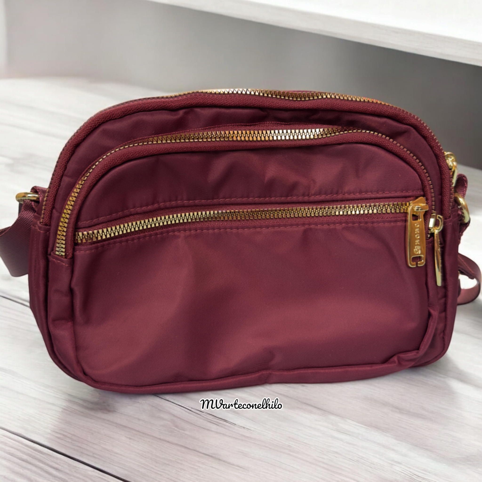 cartera vino mujer